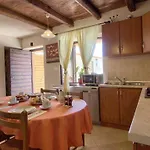 Villa Charming Eleonora With Pool Near Pula