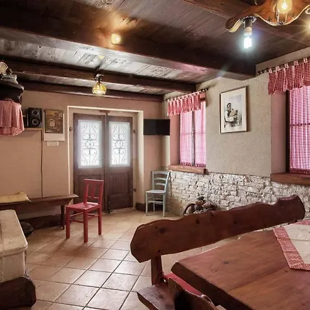 Charming Eleonora With Pool Near Pula Manjadvorci